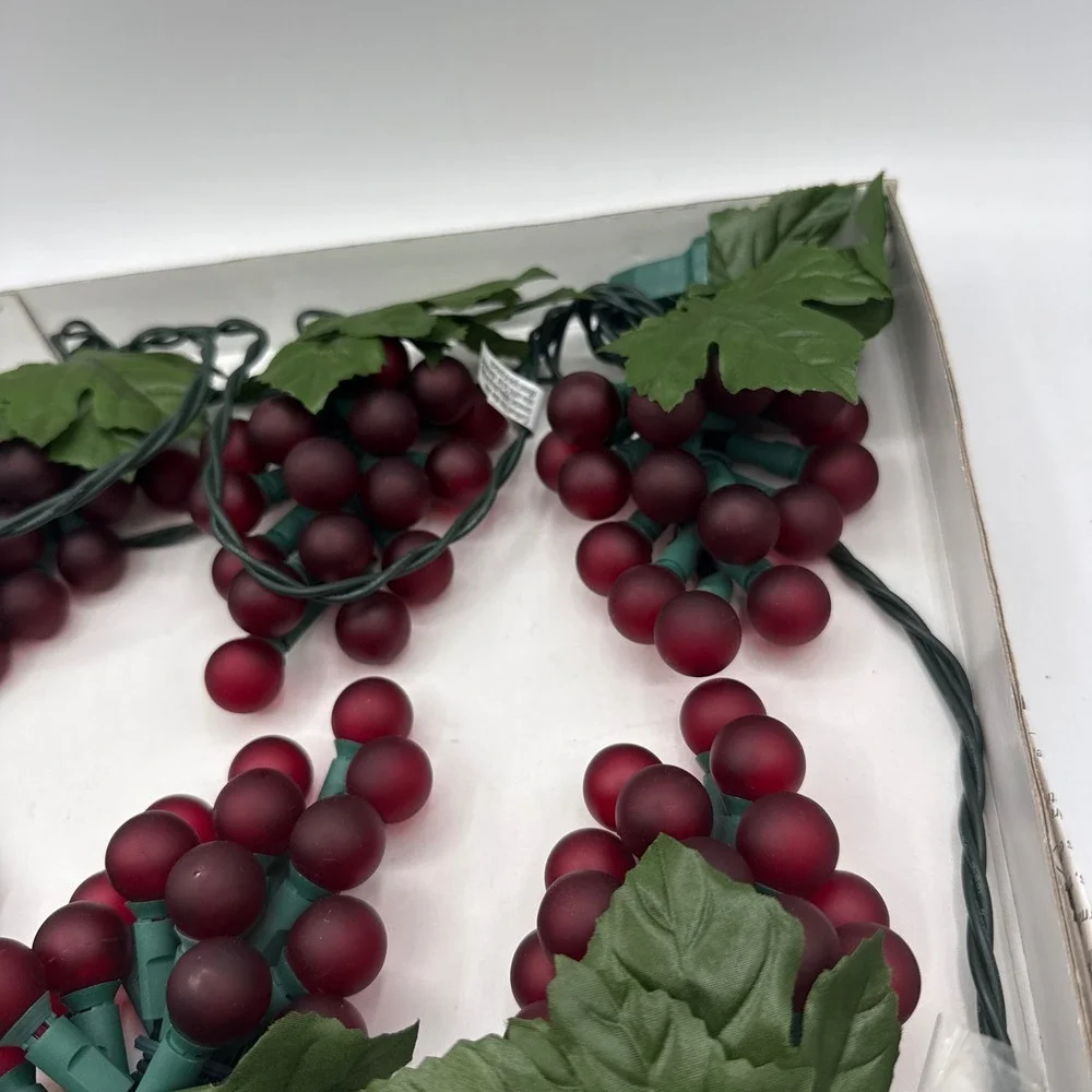 Costco Red Grape Cluster Lights Indoor Outdoor 7.5ft Red Vineyard String Lights